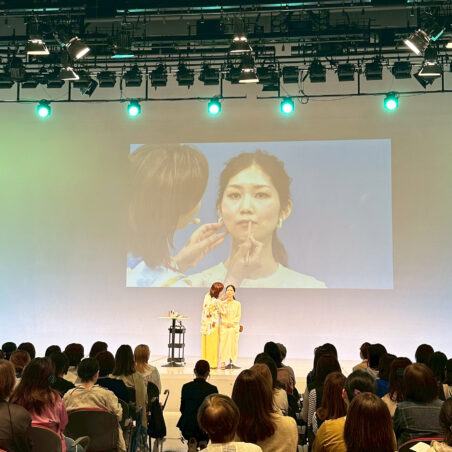 ウェルチルフェスタbyカンテレにて、長井かおりが「この夏マストでおさえたい！ 崩れない＆垢抜けメイク術 」のセミナー講師として参加いたしました。